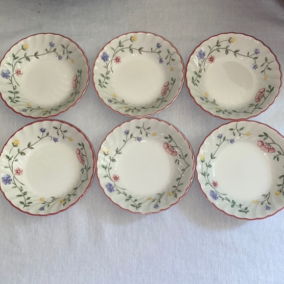 Johnson Brothers Other - Johnson Brothers Summer Chintz small fruit/dessert bowls Set of 6